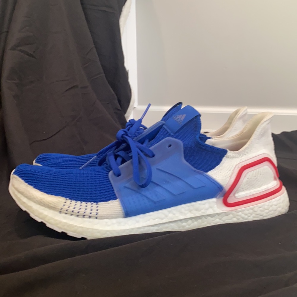 Adidas UltraBoost 2018 Royal Blue/White/Red Sz 14